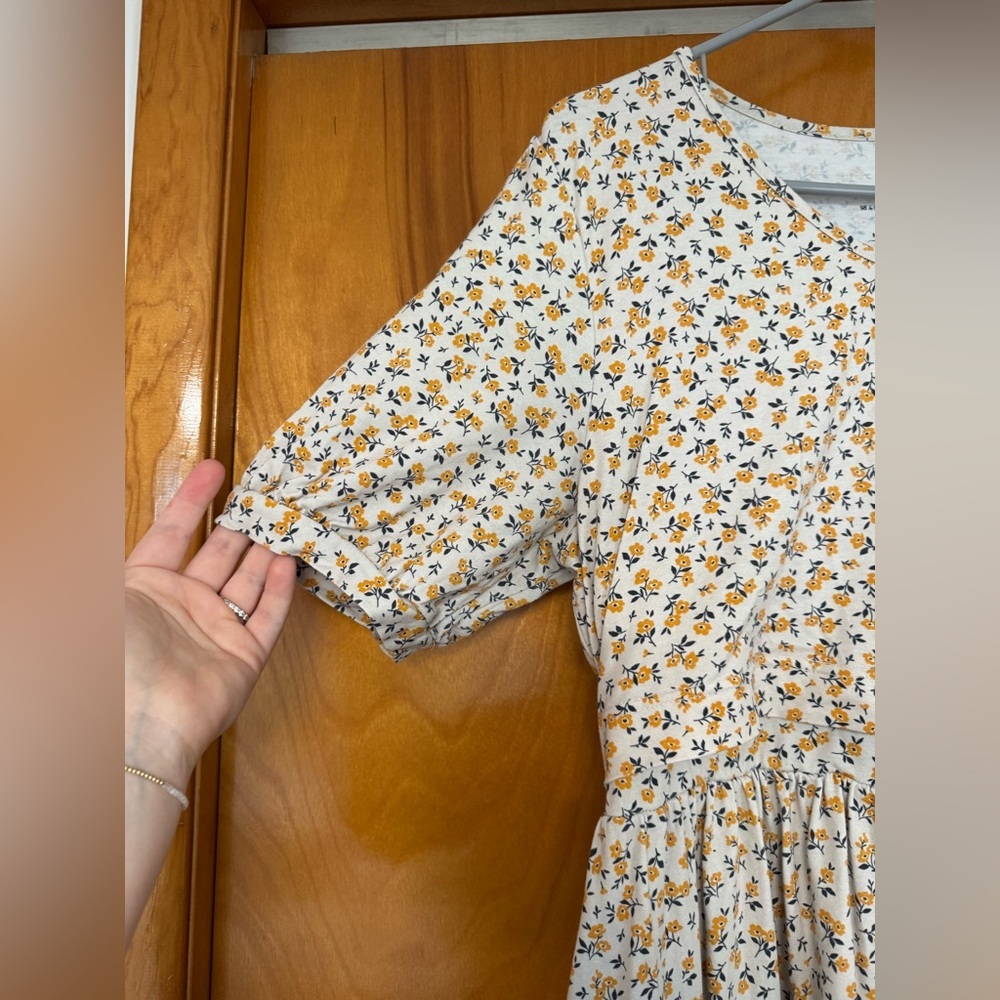 SUPER CUTE DRESSES buttercup dress; nursing dress - Picture 4 of 14